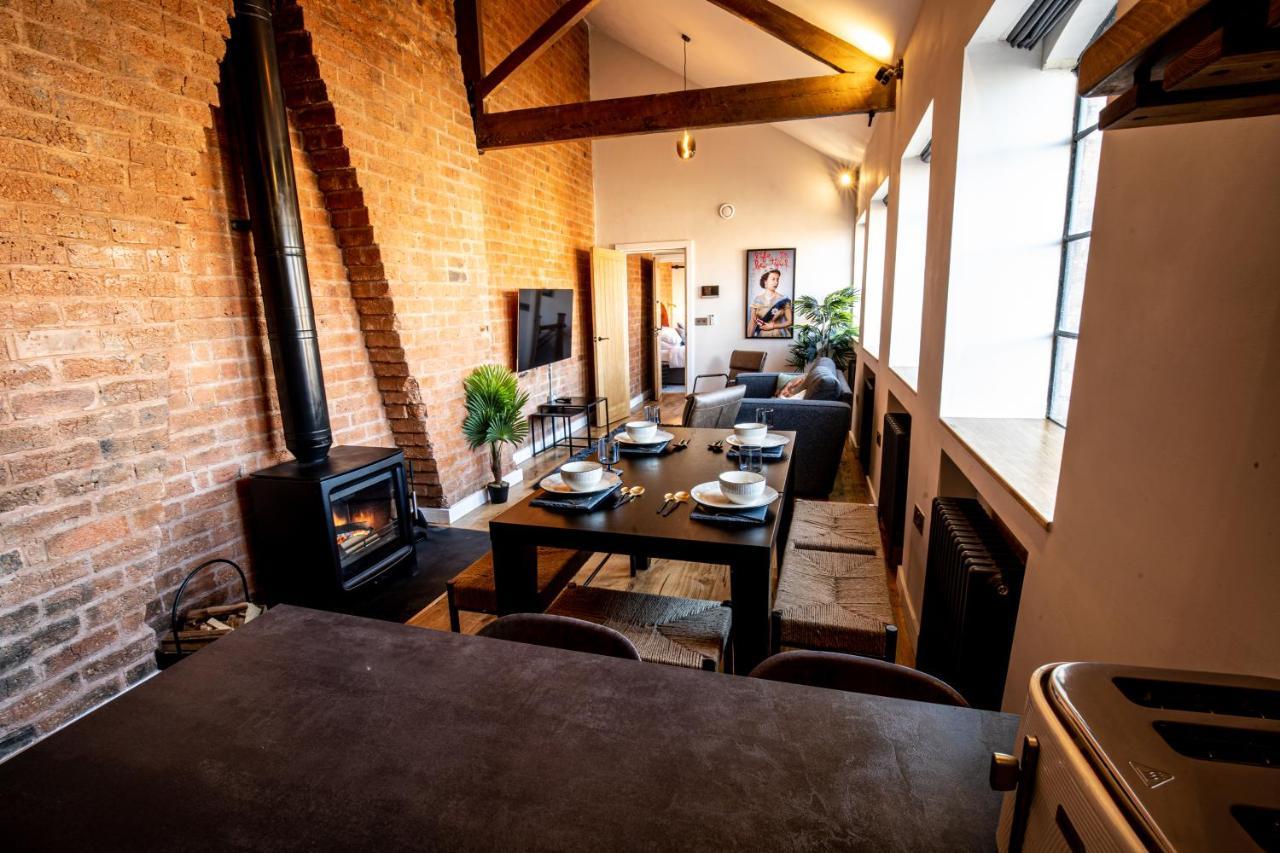 Вилла Vip 3Br Grade2 Luxurious Industrial House With Wood Fire, Electric Blinds And Big Cast Iron Windows In The Heart Of The Jq Бирмингем Экстерьер фото