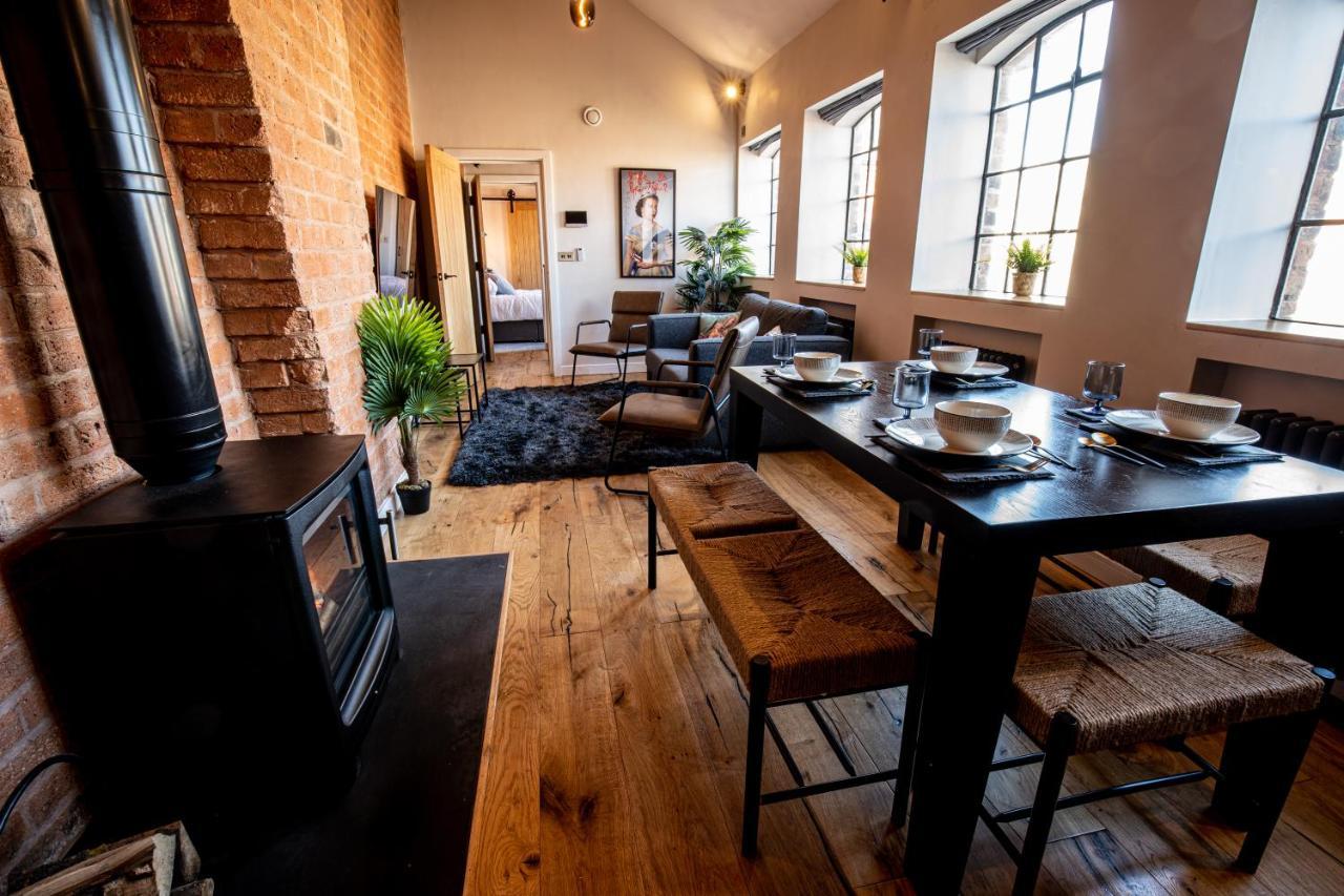 Вилла Vip 3Br Grade2 Luxurious Industrial House With Wood Fire, Electric Blinds And Big Cast Iron Windows In The Heart Of The Jq Бирмингем Экстерьер фото